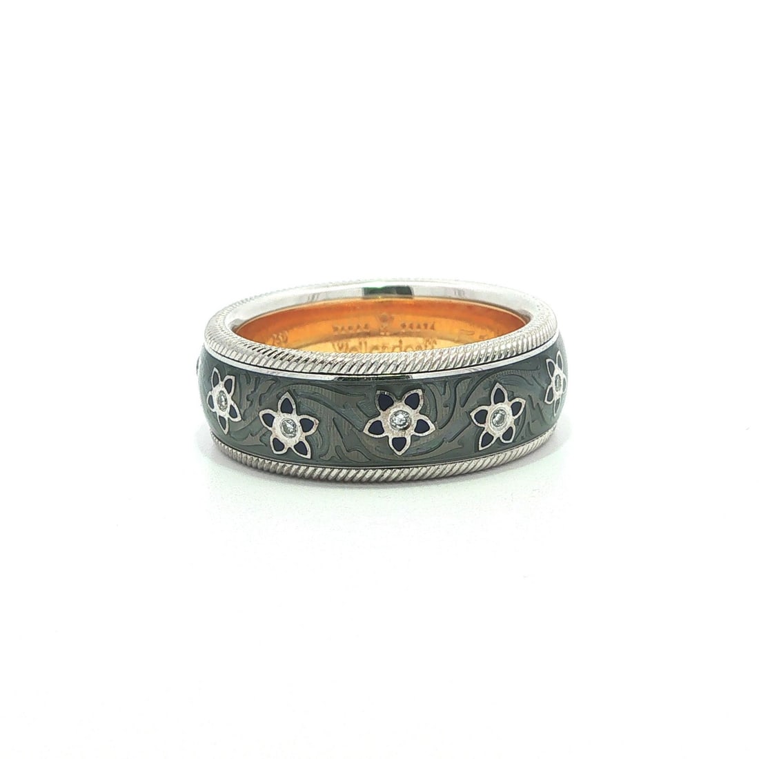 Wellendorff 18k Gold Spinner Band Ring Blue Green Enamel Diamonds: Wellendorff 18k Gold Spinner Band Ring Blue Green Enamel Diamonds Wellendorff spinner band ring crafted in 18k solid yellow and white gold with teal green and blue enamel work. The design is accented 