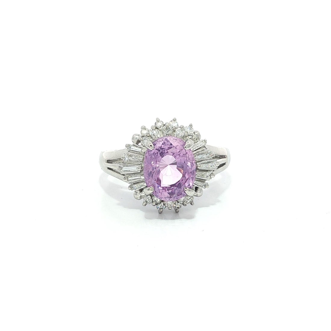 GIA Platinum Ring Pinkish Purple Ceylon Sapphire Diamonds Size 6.5: GIA Platinum Ring Pinkish Purple Ceylon Sapphire Diamonds Size 6.5 This platinum ring features a natural, no-heat Ceylon sapphire in a pinkish purple hue, weighing 2.74 carats and certified by GIA. Th