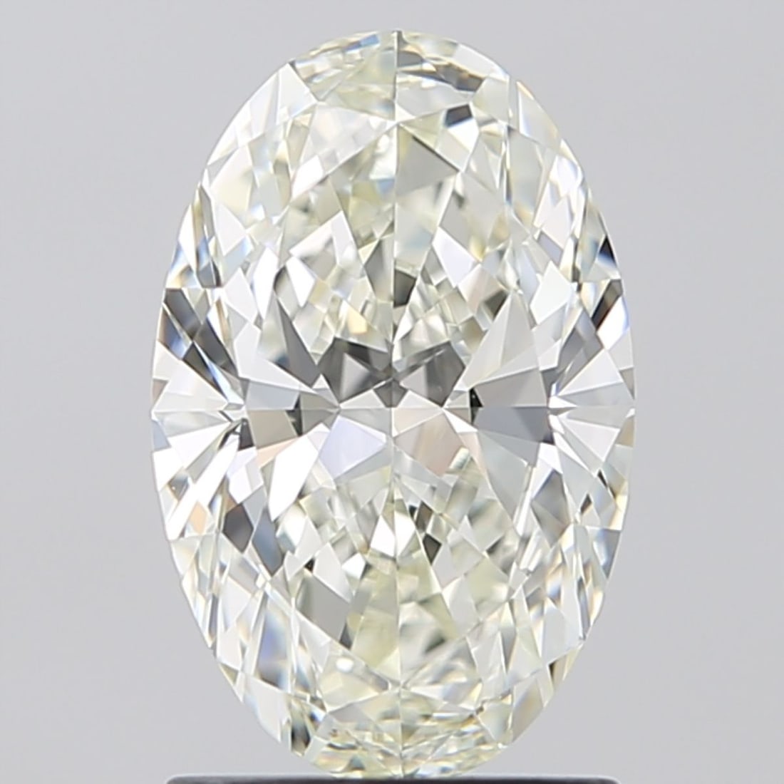 Loose Diamond - OVAL 1.5ct I VVS1: Loose Diamond - OVAL 1.5ct I VVS1 Source: Natural Shape: OVAL Carats: 1.5 Color: I Clarity: VVS1 Certification: IGI Video: