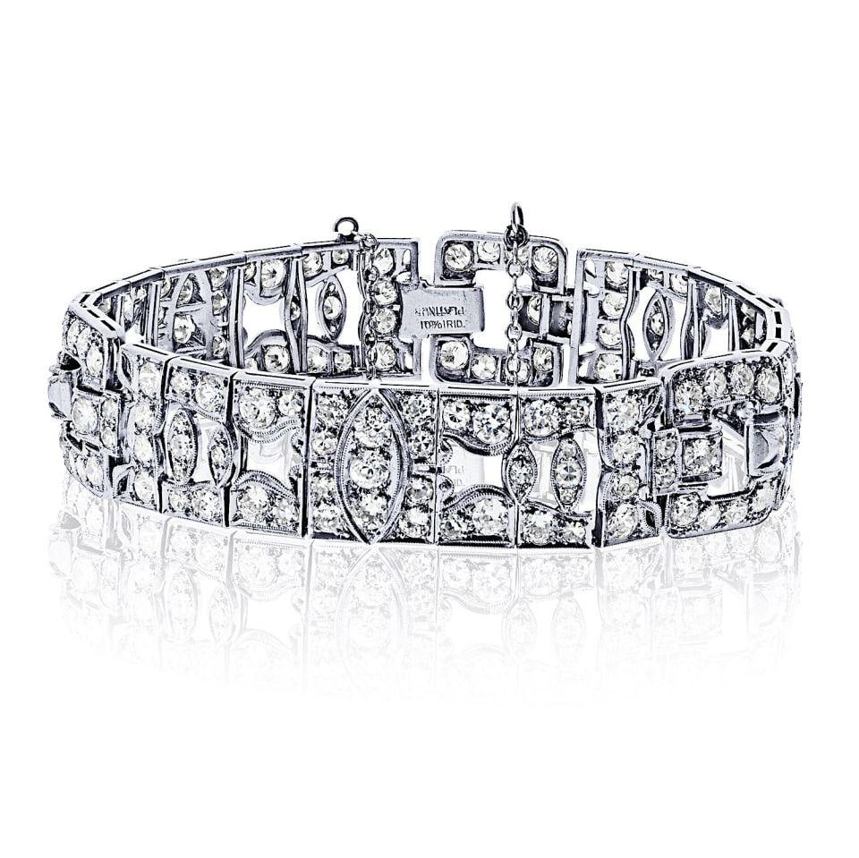 Vintage Platinum Bracelet with 10 Carats Old Cut Diamonds: Vintage Platinum Bracelet with 10 Carats Old Cut Diamonds This vintage diamond bracelet is crafted in platinum and features approximately 10.00 carats total weight of old cut round diamonds. Delicate 