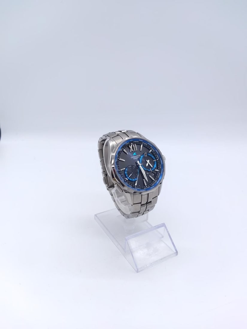 CASIO OCW-S3400 Oceanus men's titanium solar wristwatch: CASIO OCW-S3400 Oceanus men's titanium solar wristwatch Pre-owned CASIO OCEANUS men's wristwatch with a solar movement and radio-controlled functionality. This model features a titanium case and titan
