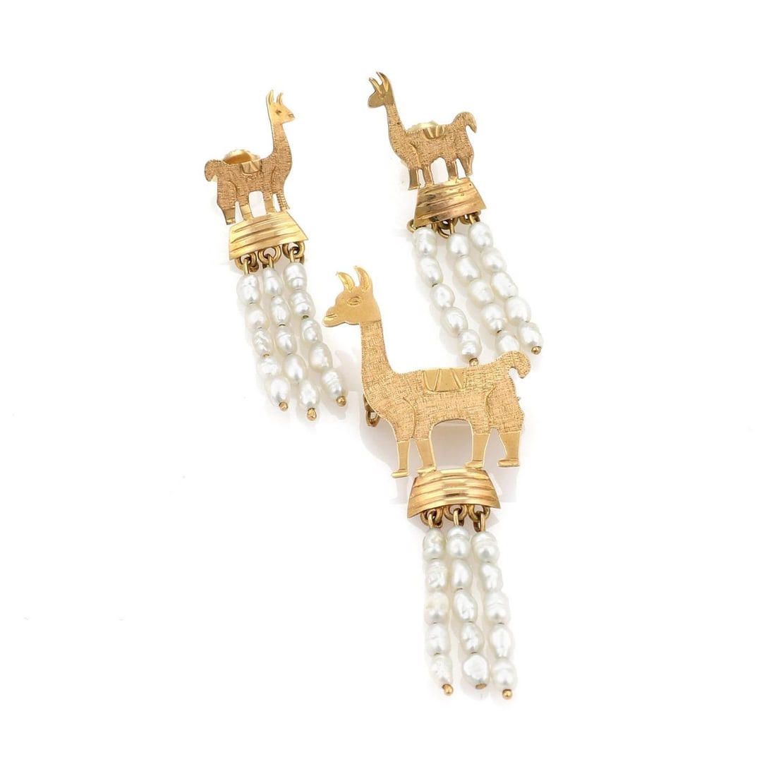 Vintage Handmade 18k Yellow Gold Llama Pearl Dangle Earrings & Brooch Set: Vintage Handmade 18k Yellow Gold Llama Pearl Dangle Earrings & Brooch Set This charming vintage set features handmade earrings and a matching brooch, crafted from 18k yellow gold. The earrings showcas