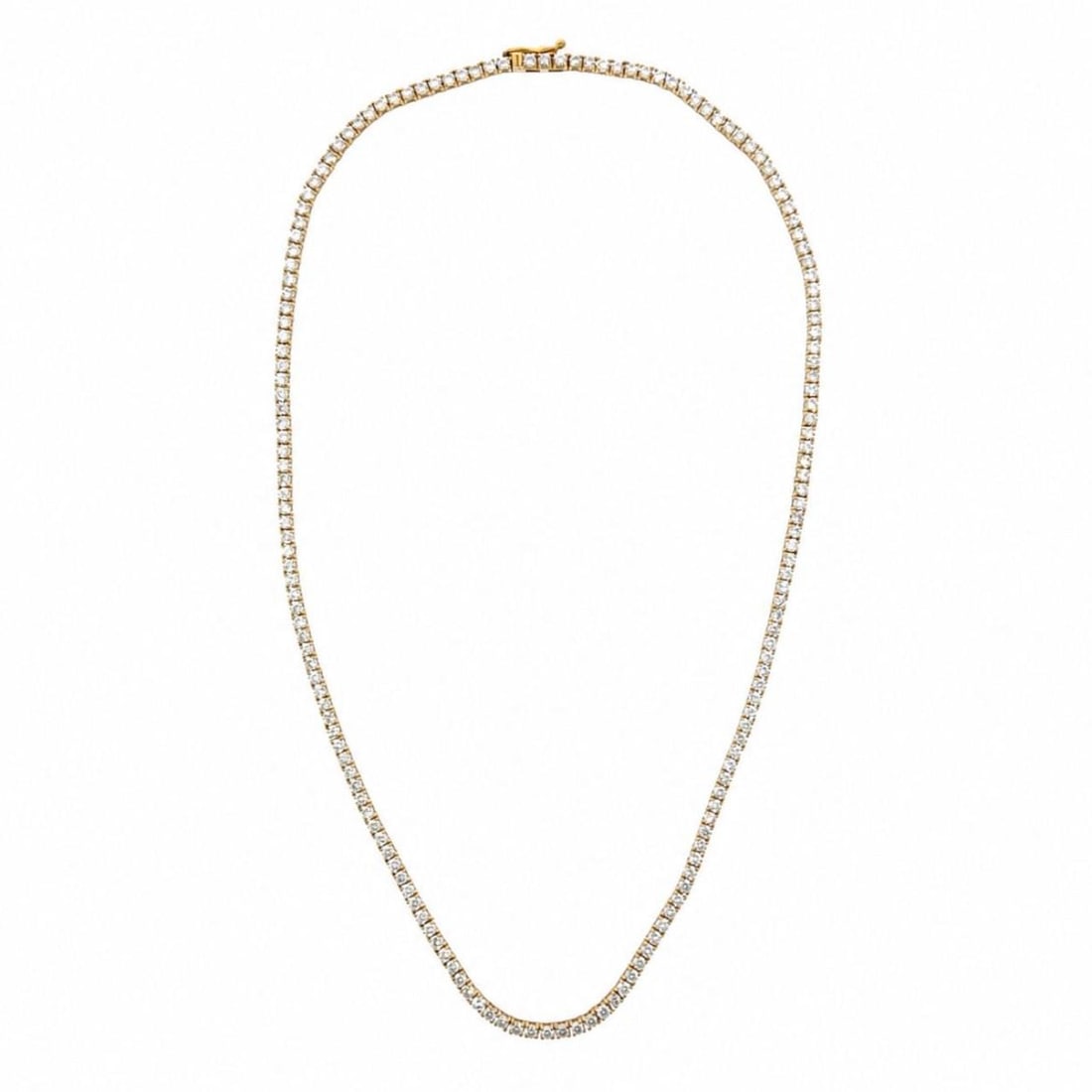 14K Gold Diamond Tennis Necklace 9.40 Ct 16.5 In: 14K Gold Diamond Tennis Necklace 9.40 Ct 16.5 In Elegant and timeless, this pre-owned diamond tennis necklace is crafted in 14K yellow gold and set with 167 diamonds for a classic, refined look. Speci