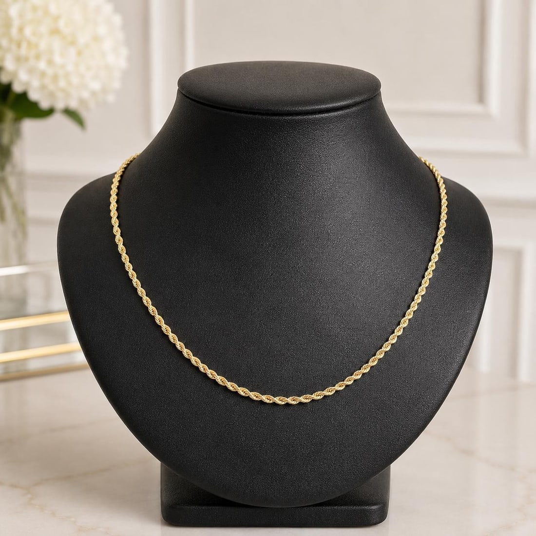 Unbranded 14k Yellow Gold Rope Link Necklace 18in Barrel Clasp: Unbranded 14k Yellow Gold Rope Link Necklace 18in Barrel Clasp Solid 14k yellow gold rope link chain necklace with a barrel clasp and safety latch. This pre-owned piece is in excellent condition and f