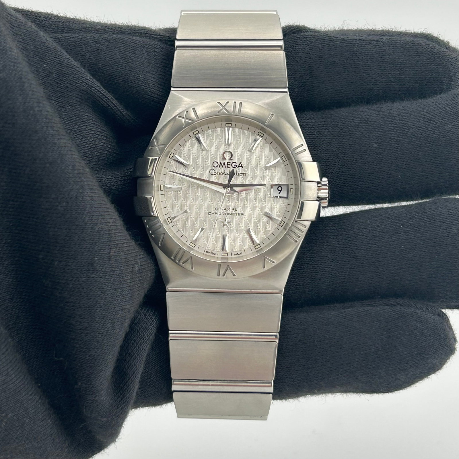 Omega Ref. 123.10.35.20.02.002 Constellation watch silver dial steel bracelet (1 of 6)