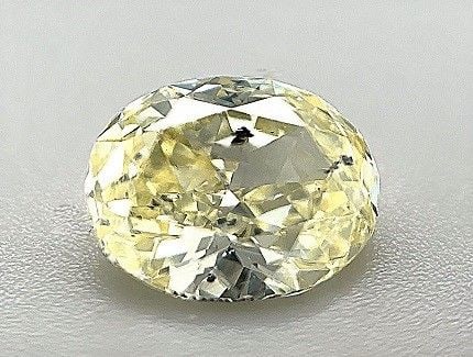 Loose Diamond - OVAL 1.34ct Fancy Light Yellow SI2: Loose Diamond - OVAL 1.34ct Fancy Light Yellow SI2 Source: Natural Shape: OVAL Carats: 1.34 Color: Fancy Light Yellow Certification: GIA The Diamond Depot Guarantee: All items in this auction are guar