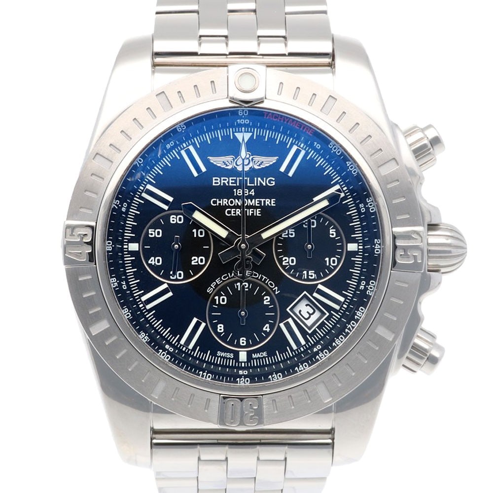 Breitling AB0115 Chronomat mens stainless chronograph Japan Limited Edition: Breitling AB0115 Chronomat mens stainless chronograph Japan Limited Edition Breitling Chronomat AB0115 men's chronograph wristwatch, Japan Limited Edition, in pre-owned condition. It features a