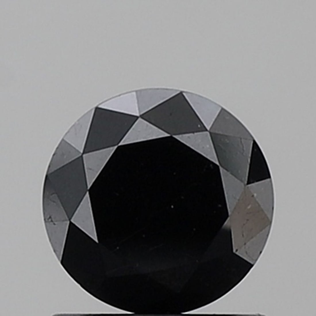 Loose Diamond - ROUND 1.18ct Black VS1: Loose Diamond - ROUND 1.18ct Black VS1 Source: Natural Shape: ROUND Carats: 1.18 Color: Black Certification: NONE Video: