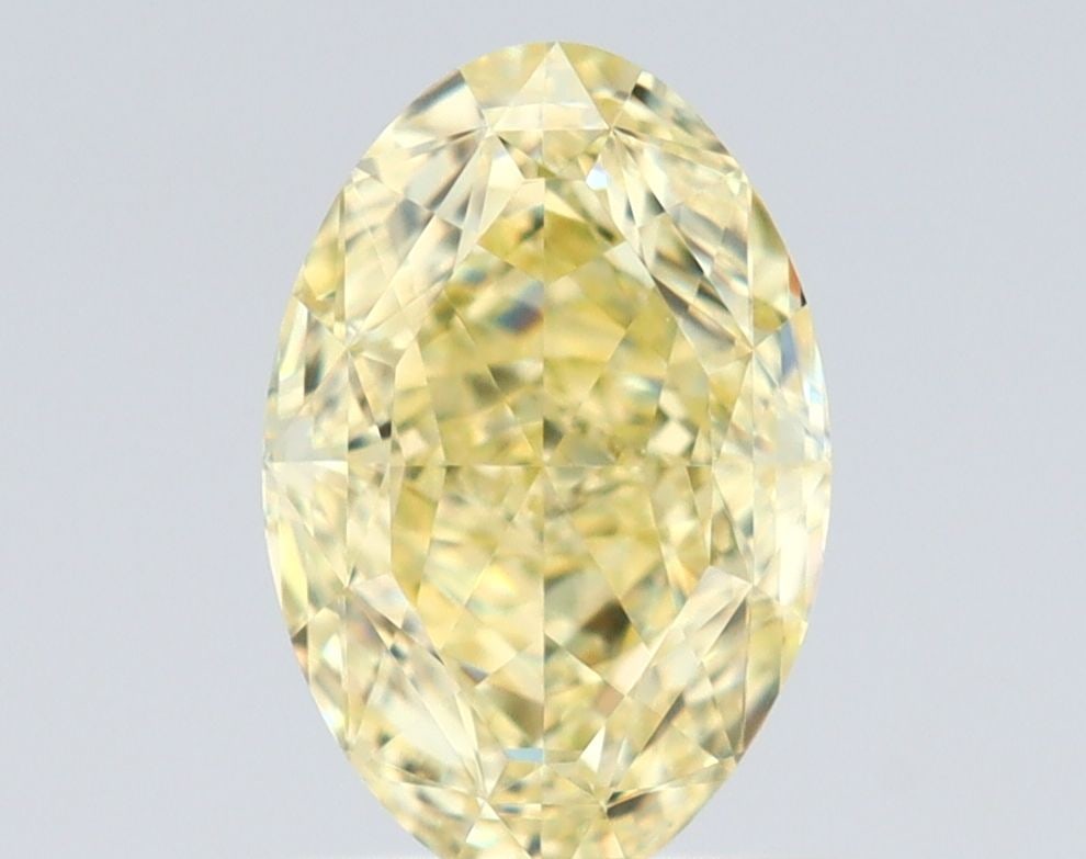 Loose Diamond - OVAL 1.08ct Fancy Yellow VS1: Loose Diamond - OVAL 1.08ct Fancy Yellow VS1 Source: Natural Shape: OVAL Carats: 1.08 Color: Fancy Yellow Certification: GIA Video: