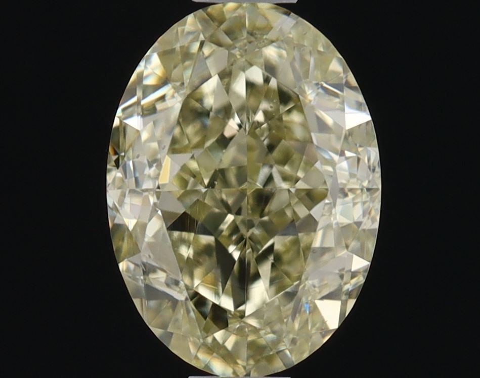 Loose Diamond - OVAL 0.95ct Fancy Light Brownish Greenish Yellow SI1: Loose Diamond - OVAL 0.95ct Fancy Light Brownish Greenish Yellow SI1 Source: Natural Shape: OVAL Carats: 0.95 Color: Fancy Light Brownish Greenish Yellow Certification: GIA Video: