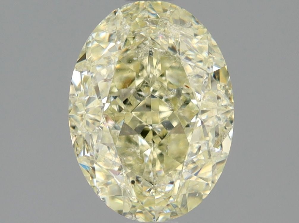 Loose Diamond - OVAL 1.74ct U-V I1: Loose Diamond - OVAL 1.74ct U-V I1 Source: Natural Shape: OVAL Carats: 1.74 Color: U-V Certification: GIA Video: