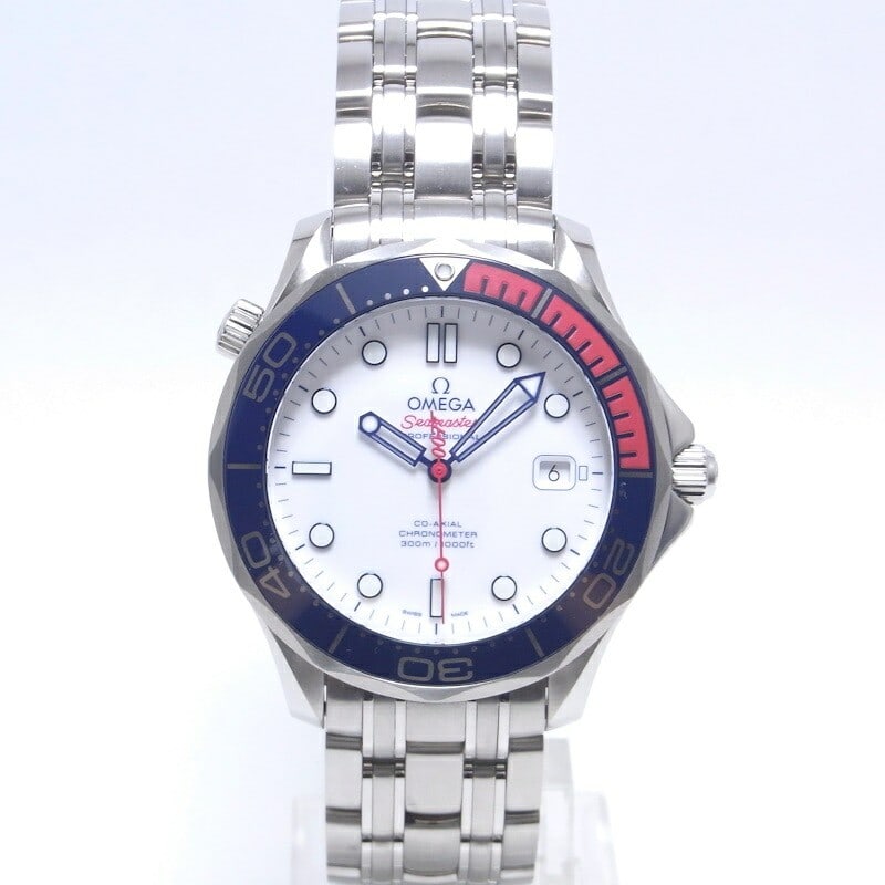 OMEGA 212.32.41.20.04.001 Seamaster Diver 300M Commander wristwatch (1 of 10)