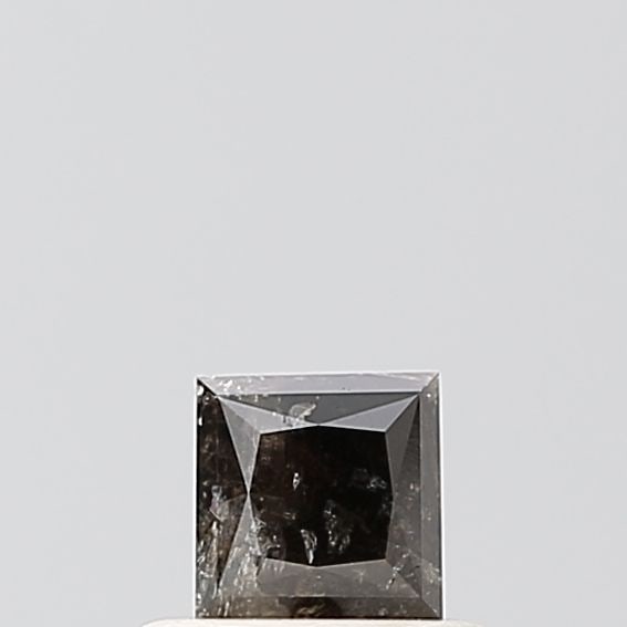 Loose Diamond - PRINCESS 0.47ct Salt and Pepper VS2: Loose Diamond - PRINCESS 0.47ct Salt and Pepper VS2 Source: Natural Shape: PRINCESS Carats: 0.47 Color: Salt and Pepper Certification: NONE Video:
