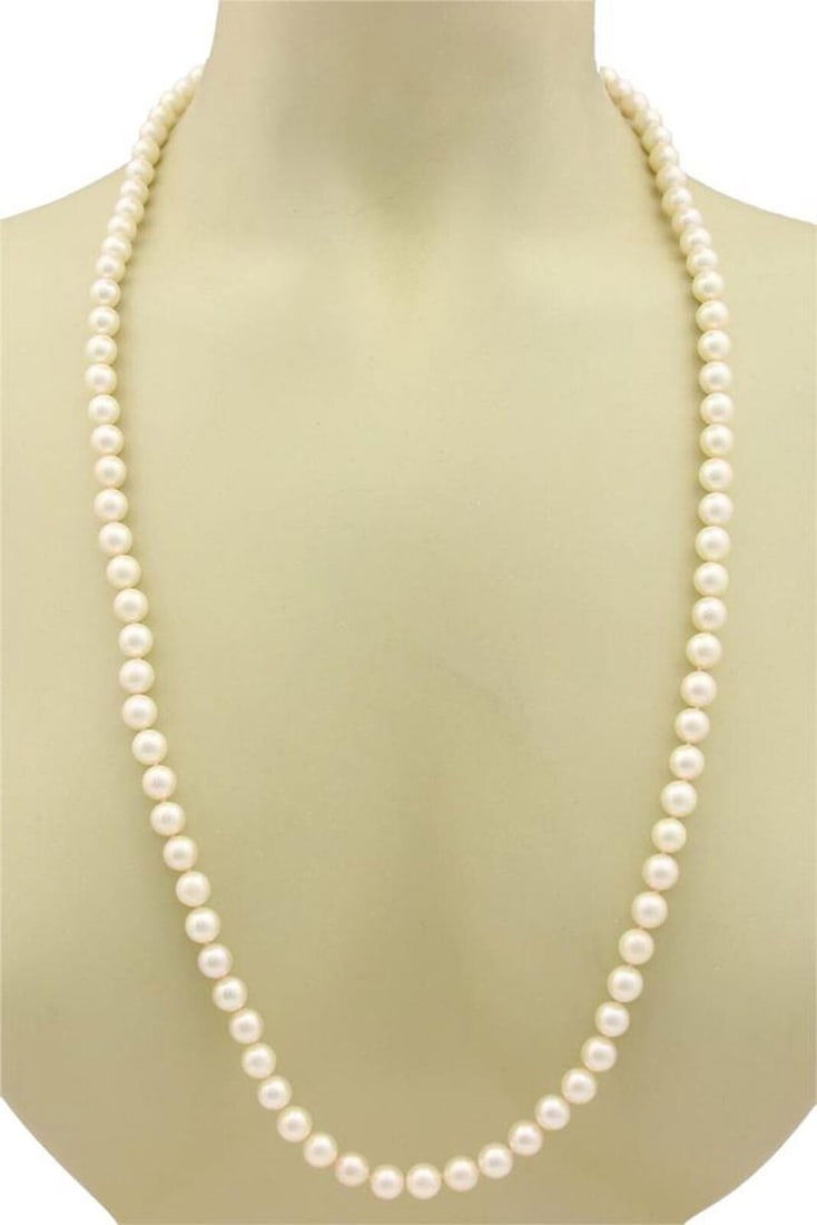 31.5in Pearl Beaded Necklace in 14k White Gold with Diamond Accents (1 of 7)
