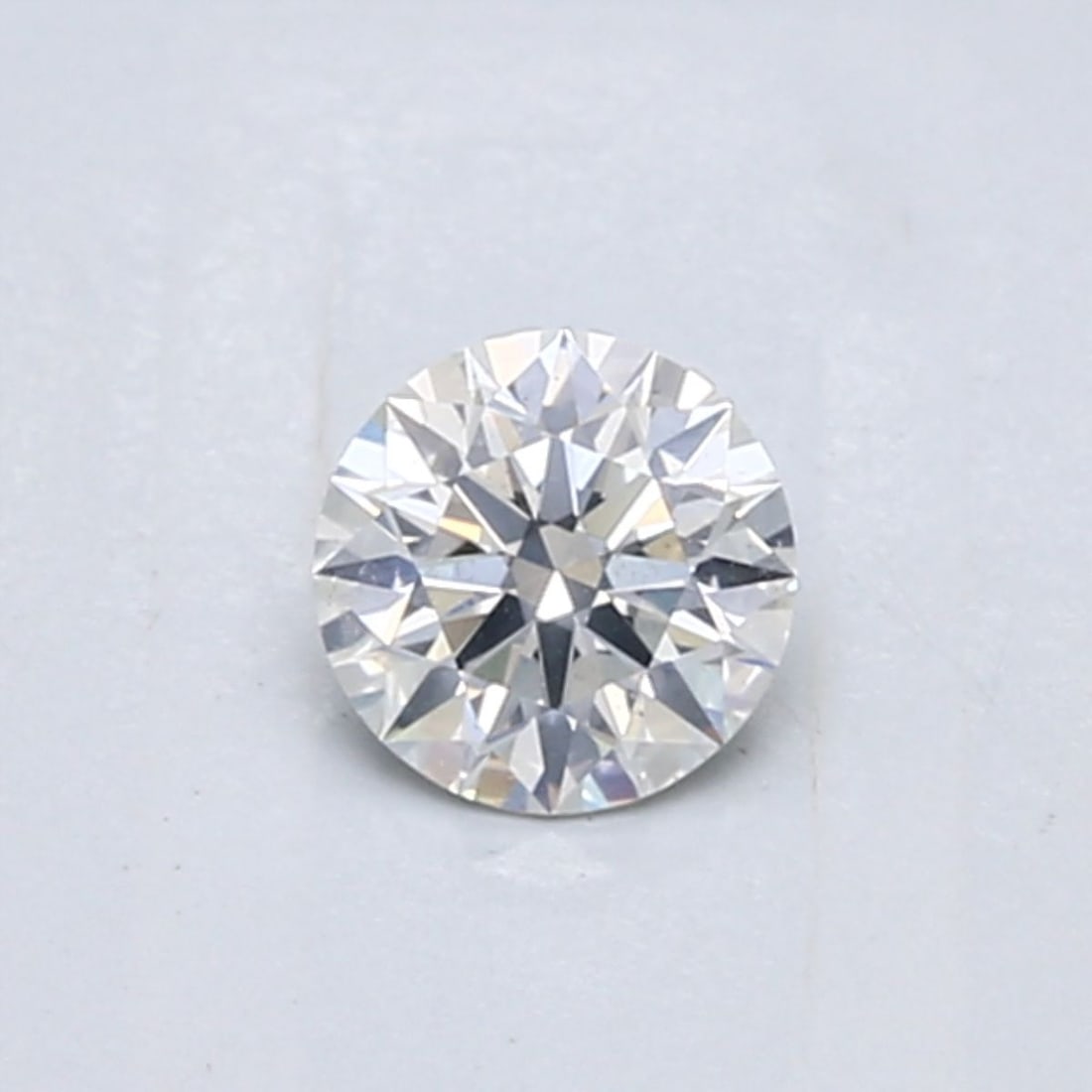 Loose Diamond - ROUND 0.41ct H I1: Loose Diamond - ROUND 0.41ct H I1 Source: Natural Shape: ROUND Carats: 0.41 Color: H Clarity: I1 Certification: GIA Video: