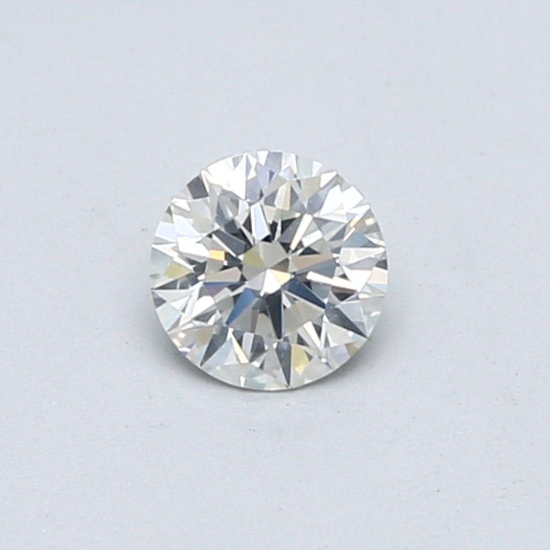 Loose Diamond - ROUND 0.4ct I I1: Loose Diamond - ROUND 0.4ct I I1 Source: Natural Shape: ROUND Carats: 0.4 Color: I Clarity: I1 Certification: GIA Video: