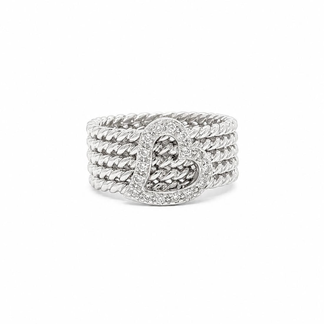 Unbranded 18k White Gold Band Ring with Diamond Heart Twisted Cable Design: Unbranded 18k White Gold Band Ring with Diamond Heart Twisted Cable Design Pre-owned women's band ring crafted in solid 18k white gold, featuring a wide multiple twisted cable design with a diamond he