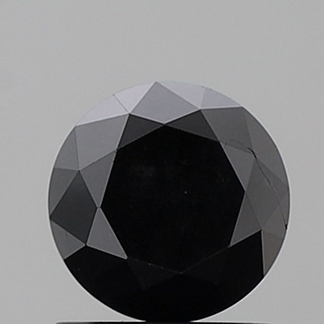 Loose Diamond - ROUND 1.39ct Black VVS2: Loose Diamond - ROUND 1.39ct Black VVS2 Source: Natural Shape: ROUND Carats: 1.39 Color: Black Certification: NONE Video: