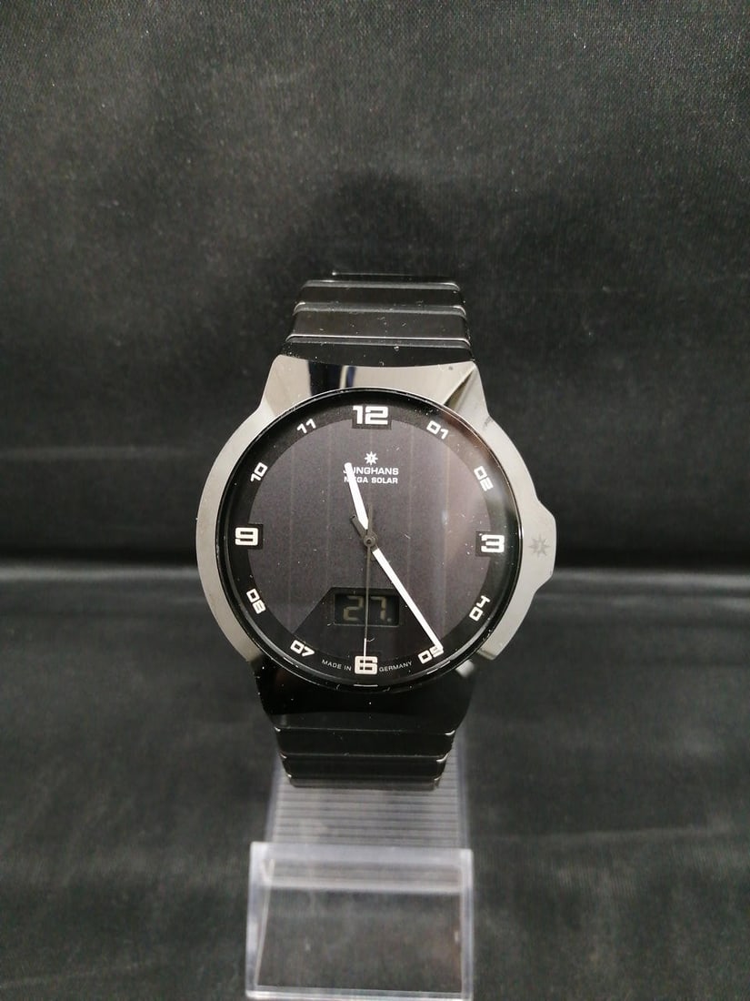 JUNGHANS 9912929 Force Mega Solar Men's Wristwatch: JUNGHANS 9912929 Force Mega Solar Men's Wristwatch Junghans Force Mega Solar men's wristwatch, model 9912929, made in Germany. This pre-owned watch is listed in product rank C condition. Specification