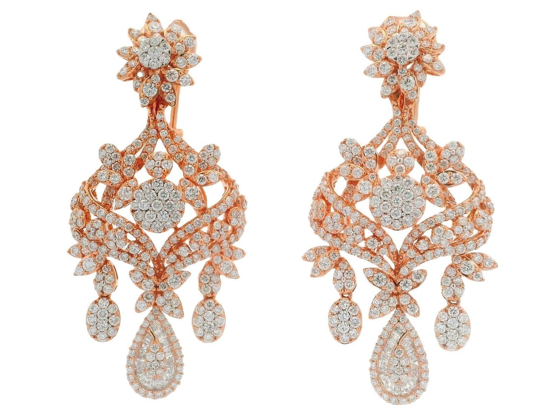 18K Rose Gold 7.07ctw Diamond Floral Dangle Earrings: 18K Rose Gold 7.07ctw Diamond Floral Dangle Earrings Elevate your elegance with these substantial dangle earrings, crafted from 18k solid rose gold and adorned with a stunning array of natural genuine