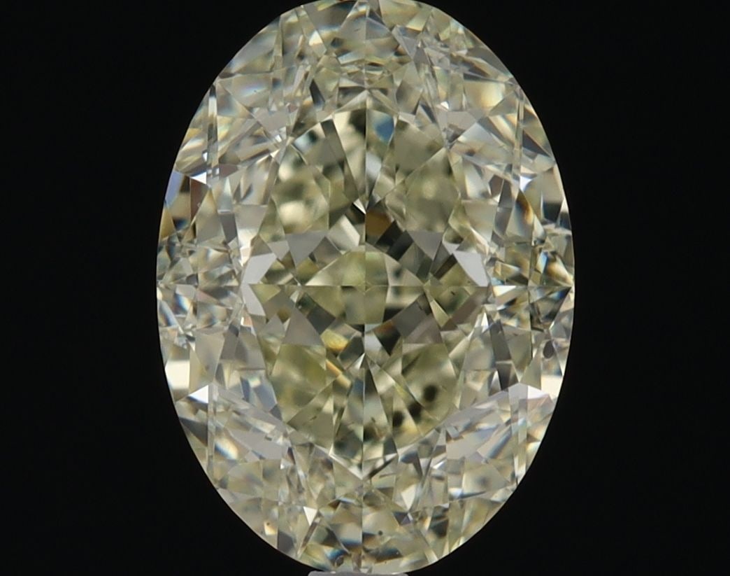 Loose Diamond - OVAL 2.01ct O-P SI1: Loose Diamond - OVAL 2.01ct O-P SI1 Source: Natural Shape: OVAL Carats: 2.01 Color: O-P Certification: GIA Video: