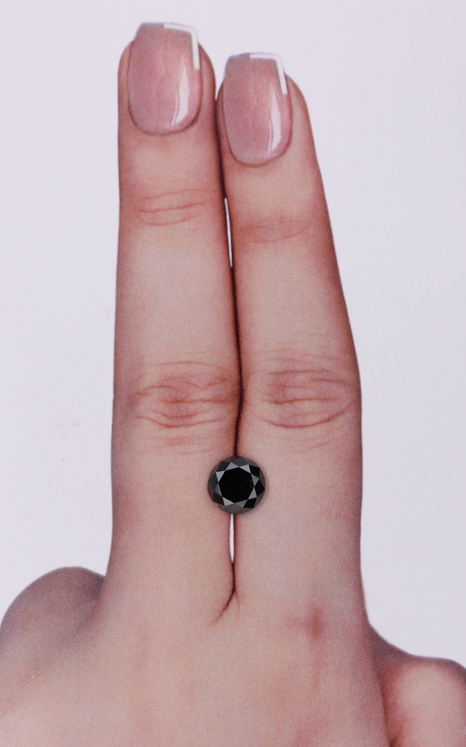 Loose Diamond - ROUND 1.86ct Fancy Black VVS2: Loose Diamond - ROUND 1.86ct Fancy Black VVS2 Source: Natural Shape: ROUND Carats: 1.86 Color: Fancy Black Certification: GIA Video: