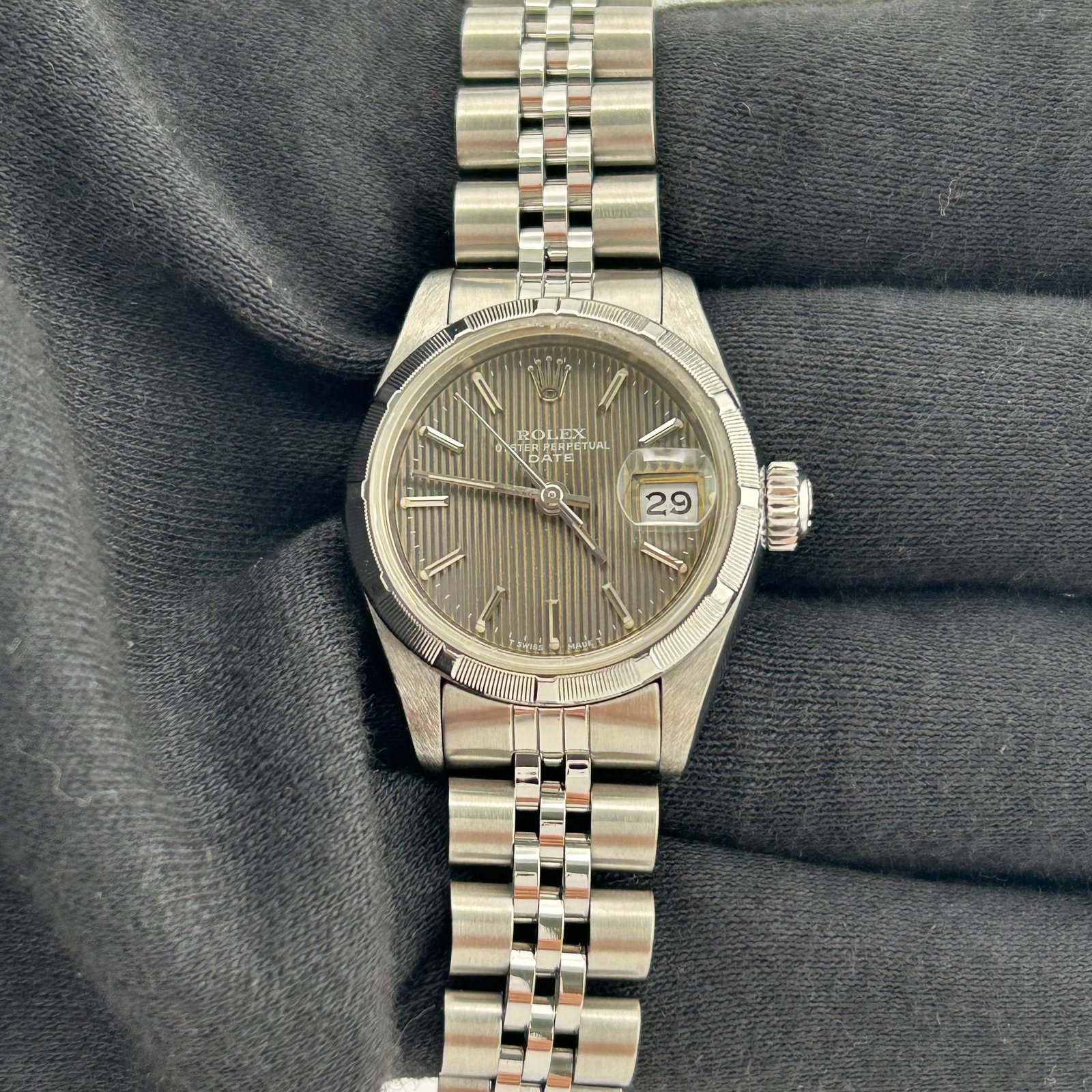 1989 Rolex 69190 Ladies Oyster Perpetual Date Watch Gray Tapestry Dial Papers: 1989 Rolex 69190 Ladies Oyster Perpetual Date Watch Gray Tapestry Dial Papers Rolex Oyster Perpetual Date ladies watch, reference 69190, featuring a gray tapestry dial, engine turned bezel, and Jubile