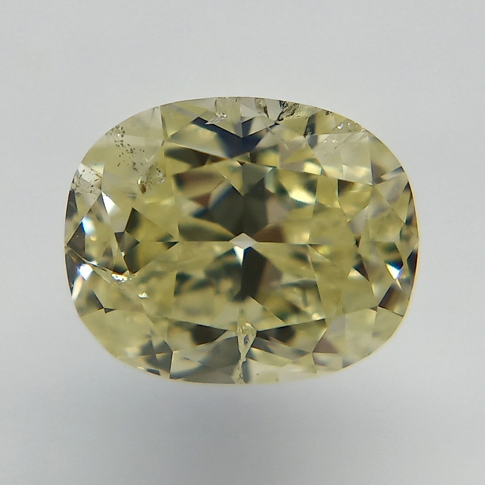 Loose Diamond - OVAL 0.6ct Fancy Light Yellow (1 of 1)