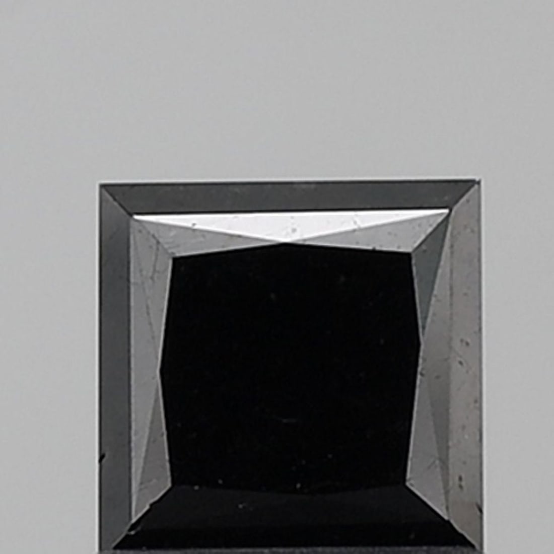 Loose Diamond - PRINCESS 1.12ct Black VVS2: Loose Diamond - PRINCESS 1.12ct Black VVS2 Source: Natural Shape: PRINCESS Carats: 1.12 Color: Black Certification: NONE Video: