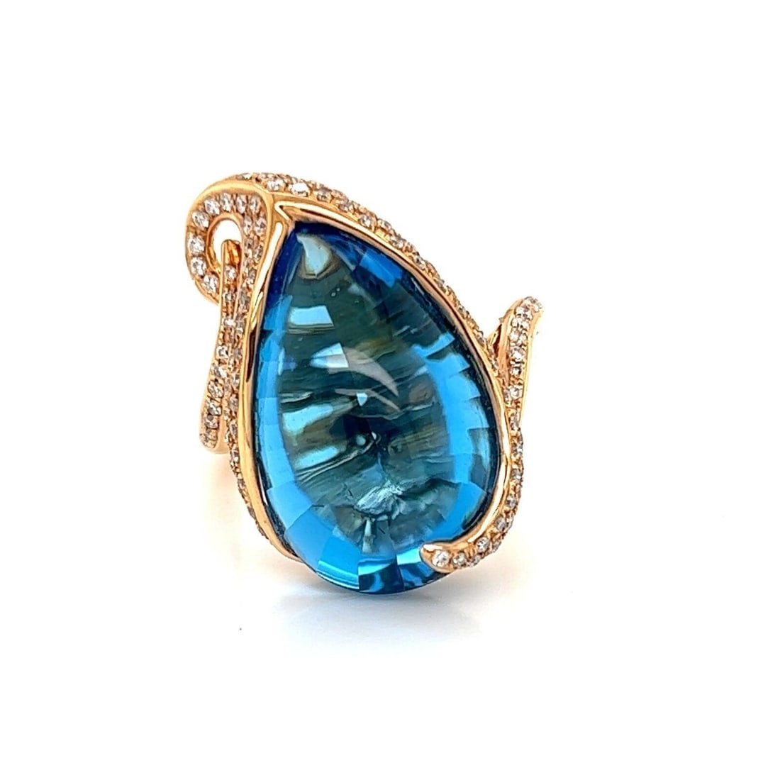 BELLARRI Cocktail Ring 18k Rose Gold Blue Topaz Diamond Size 7: BELLARRI Cocktail Ring 18k Rose Gold Blue Topaz Diamond Size 7 Signed Bellarri cocktail statement ring crafted in 18k rose gold and set with a natural blue topaz accented by natural diamonds. The scul
