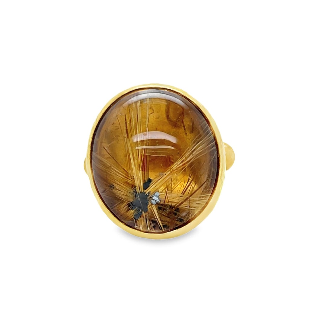 GURHAN Rune Cocktail Ring 24k Yellow Gold Rutilated Quartz Size 6: GURHAN Rune Cocktail Ring 24k Yellow Gold Rutilated Quartz Size 6 Pre-owned Gurhan Rune cocktail ring featuring a natural rutilated quartz in a sculptural 24k yellow gold setting. This signed statemen