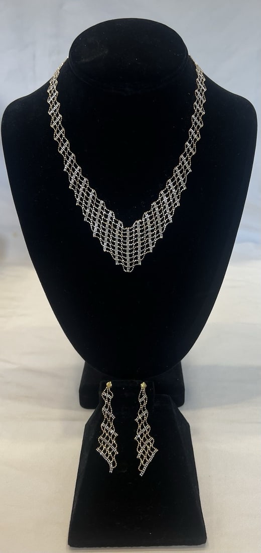 14K Two-Tone Gold Necklace With Matching Earrings Set (1 of 11)