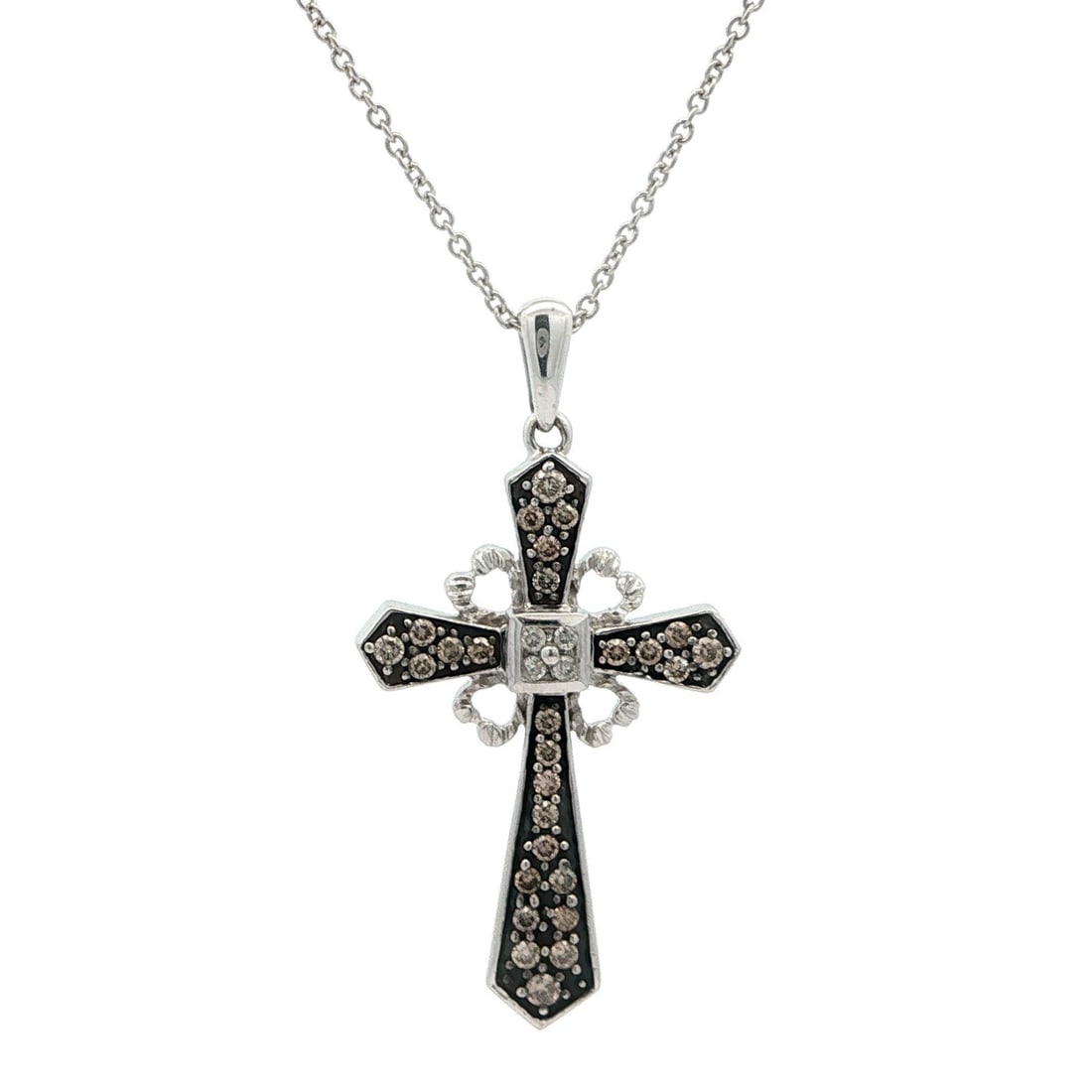 14k White Gold 0.35ctw Champagne White Diamond Cross Pendant Necklace 18 Inch: 14k White Gold 0.35ctw Champagne White Diamond Cross Pendant Necklace 18 Inch This stunning cross pendant necklace features a captivating design crafted from solid 14k white gold, enhanced with black 