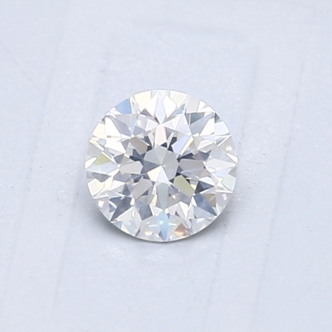 Loose Diamond - ROUND 0.47ct F I1: Loose Diamond - ROUND 0.47ct F I1 Source: Natural Shape: ROUND Carats: 0.47 Color: F Clarity: I1 Certification: GIA Video:
