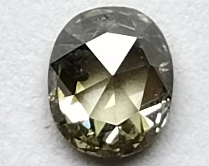 Loose Diamond - OVAL 0.28ct Salt and Pepper I3: Loose Diamond - OVAL 0.28ct Salt and Pepper I3 Source: Natural Shape: OVAL Carats: 0.28 Color: Salt and Pepper Certification: NONE The Diamond Depot Guarantee: All items in this auction are guaranteed