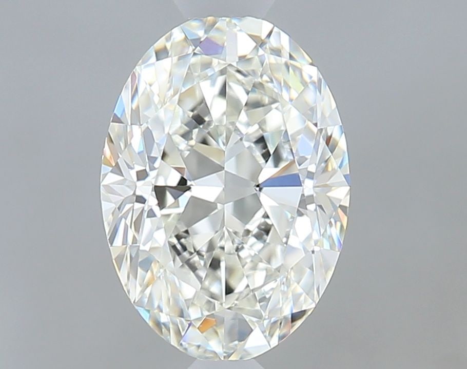Loose Diamond - OVAL 0.9ct H VVS2: Loose Diamond - OVAL 0.9ct H VVS2 Source: Natural Shape: OVAL Carats: 0.9 Color: H Clarity: VVS2 Certification: GIA The Diamond Depot Guarantee: All items in this auction are guaranteed to be 100% aut