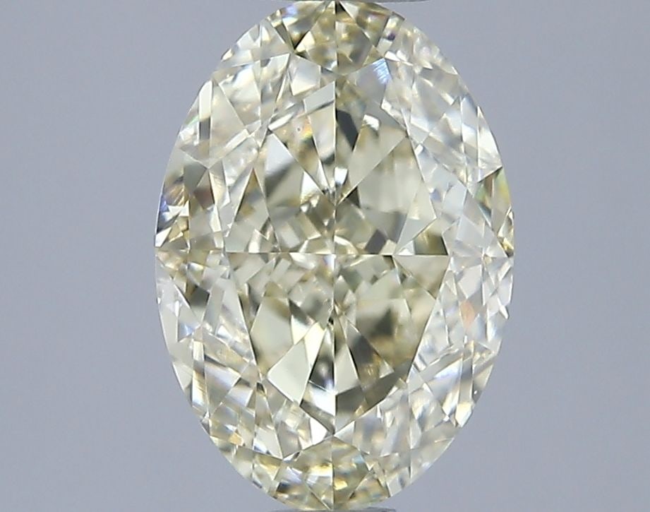 Loose Diamond - OVAL 2.09ct Yellow VS1: Loose Diamond - OVAL 2.09ct Yellow VS1 Source: Natural Shape: OVAL Carats: 2.09 Color: Yellow Certification: NONE The Diamond Depot Guarantee: All items in this auction are guaranteed to be 100% authe
