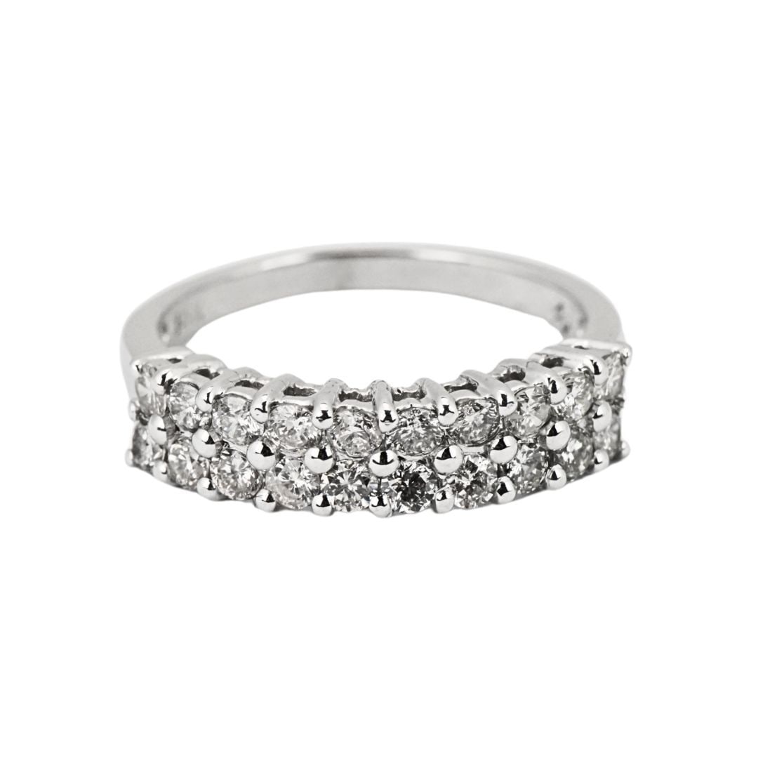 Cocktail Ring 14K White Gold Round Brilliant Diamond 0.75ct Size 7.25: Cocktail Ring 14K White Gold Round Brilliant Diamond 0.75ct Size 7.25 Pre-owned 14k white gold diamond cocktail ring featuring round brilliant cut diamonds. This ring is stamped 14k and is resizable. 