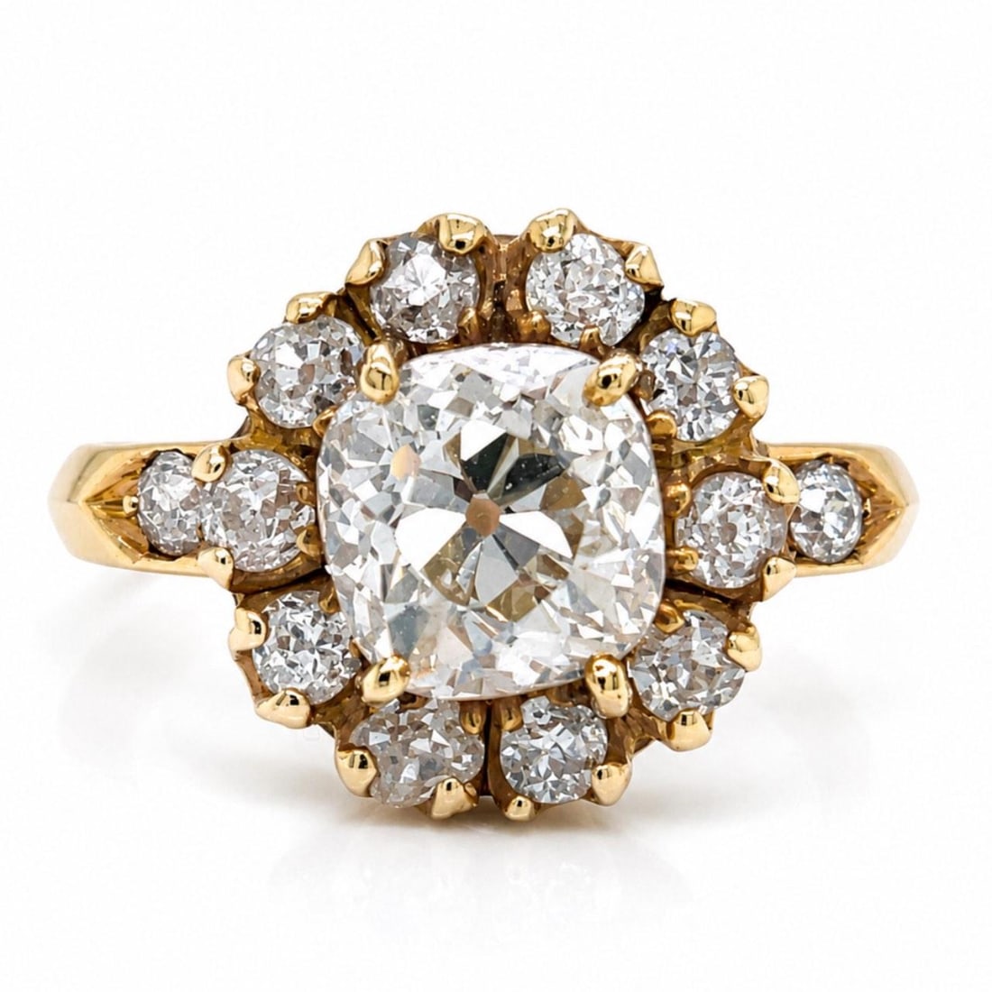 18K Yellow Gold Antique Ring with 2.57 Ct Old Mine Diamond (1 of 4)