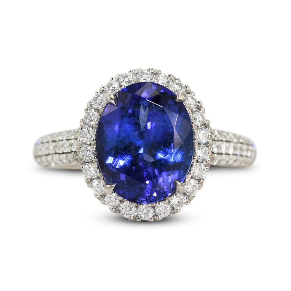 Oval Tanzanite Platinum Ring with Diamonds Size 6 (1 of 7)