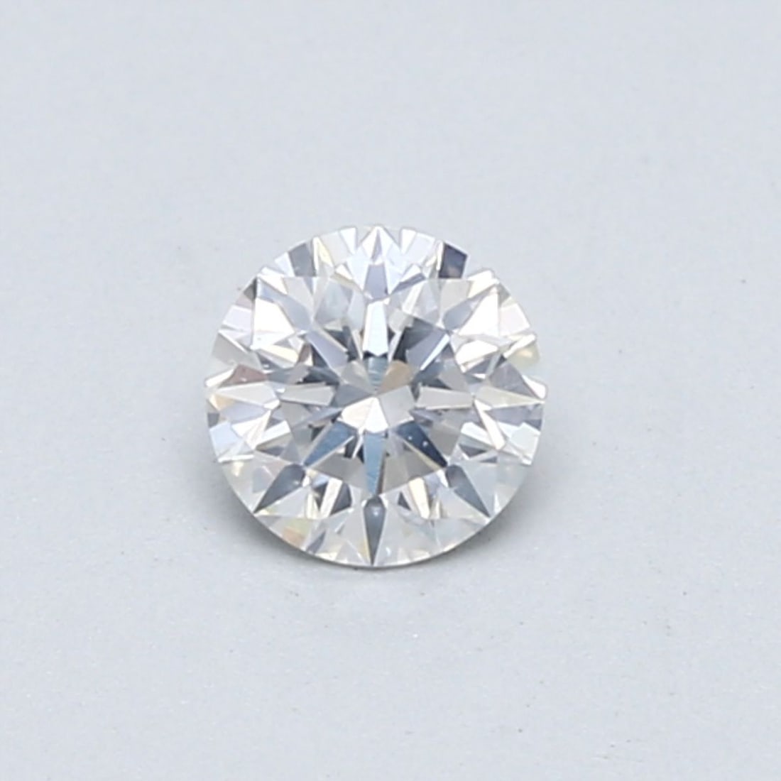 Loose Diamond - ROUND 0.4ct E I1: Loose Diamond - ROUND 0.4ct E I1 Source: Natural Shape: ROUND Carats: 0.4 Color: E Clarity: I1 Certification: GIA Video: