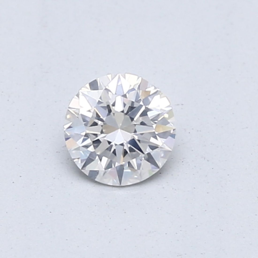 Loose Diamond - ROUND 0.4ct E I1: Loose Diamond - ROUND 0.4ct E I1 Source: Natural Shape: ROUND Carats: 0.4 Color: E Clarity: I1 Certification: GIA Video: