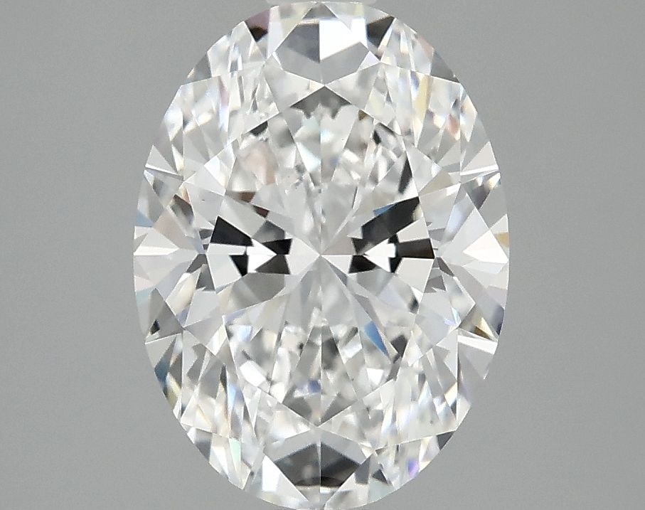 Loose Diamond - OVAL 2.57ct E VS1: Loose Diamond - OVAL 2.57ct E VS1 Source: This is a real non-mined Diamond that has been grown in a lab Shape: OVAL Carats: 2.57 Color: E Clarity: VS1 Certification: IGI Video: Video Link The Diamond