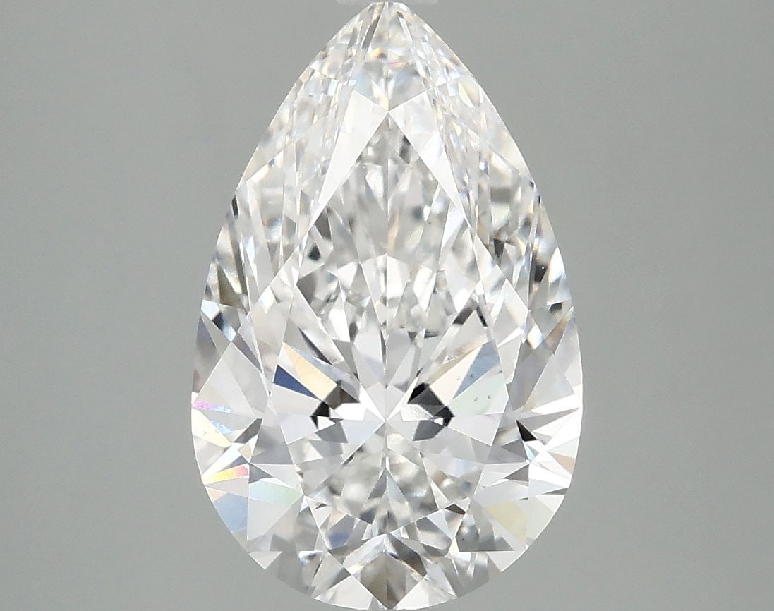 Loose Diamond - PEAR 3.1ct E VS1: Loose Diamond - PEAR 3.1ct E VS1 Source: This is a real non-mined Diamond that has been grown in a lab Shape: PEAR Carats: 3.1 Color: E Clarity: VS1 Certification: IGI Video: