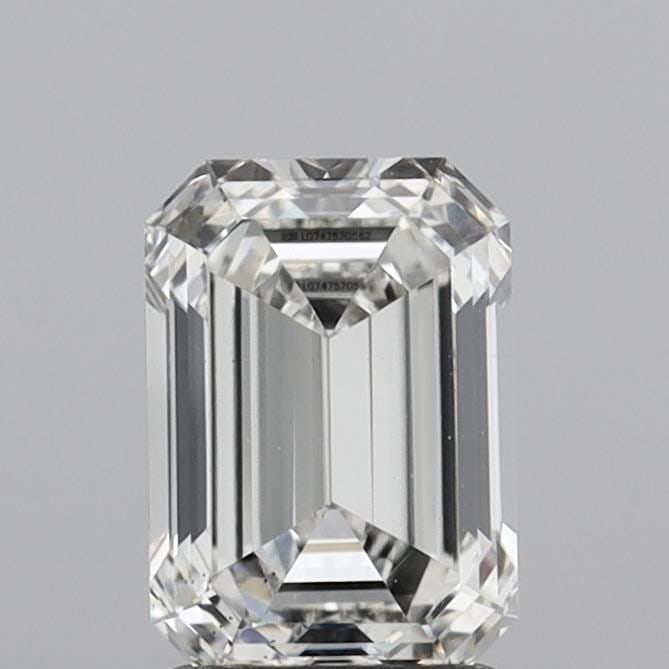 Loose Diamond - EMERALD 1.89ct G VS1: Loose Diamond - EMERALD 1.89ct G VS1 Source: This is a real non-mined Diamond that has been grown in a lab Shape: EMERALD Carats: 1.89 Color: G Clarity: VS1 Certification: IGI Video: