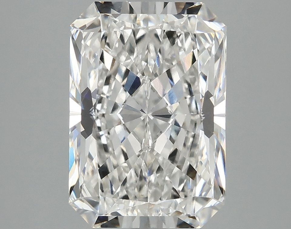 Loose Diamond - RADIANT 3.04ct F VVS2: Loose Diamond - RADIANT 3.04ct F VVS2 Source: This is a real non-mined Diamond that has been grown in a lab Shape: RADIANT Carats: 3.04 Color: F Clarity: VVS2 Certification: IGI Video: Video Link The