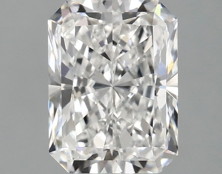 Loose Diamond - RADIANT 2.09ct E VVS2: Loose Diamond - RADIANT 2.09ct E VVS2 Source: This is a real non-mined Diamond that has been grown in a lab Shape: RADIANT Carats: 2.09 Color: E Clarity: VVS2 Certification: IGI Video: