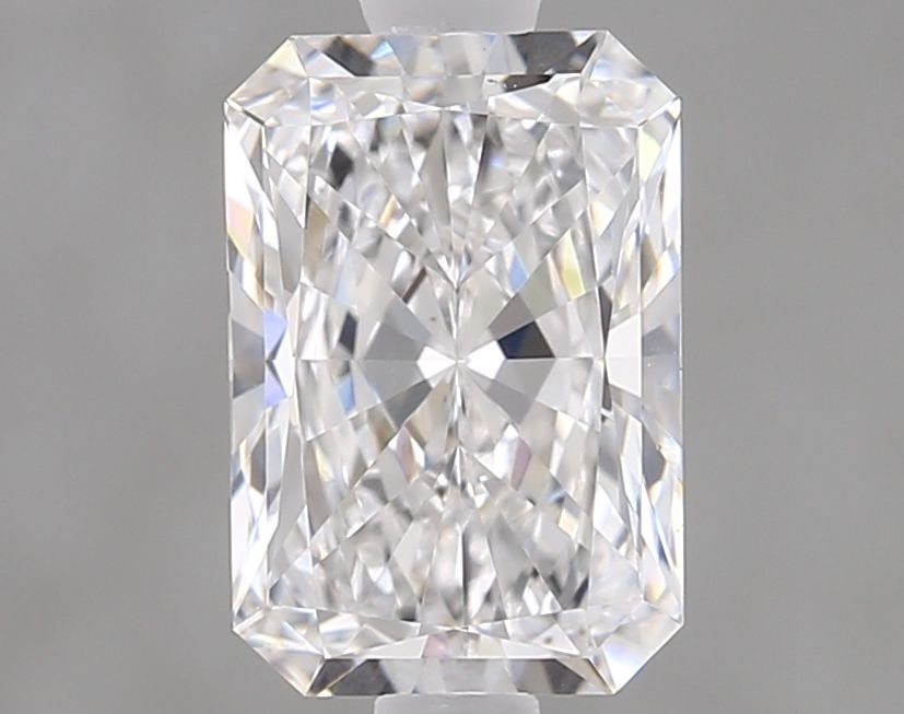 Loose Diamond - RADIANT 1.52ct D VVS1: Loose Diamond - RADIANT 1.52ct D VVS1 Source: This is a real non-mined Diamond that has been grown in a lab Shape: RADIANT Carats: 1.52 Color: D Clarity: VVS1 Certification: IGI Video: