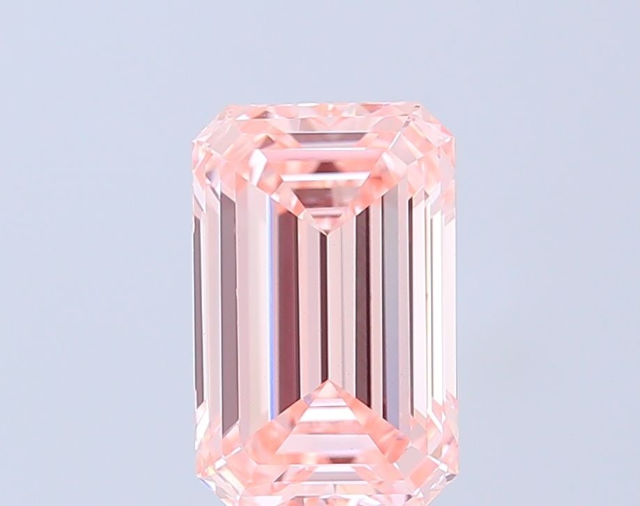 Loose Diamond - EMERALD 3.1ct Fancy Intense Pink VVS2: Loose Diamond - EMERALD 3.1ct Fancy Intense Pink VVS2 Source: This is a real non-mined Diamond that has been grown in a lab Shape: EMERALD Carats: 3.1 Color: Fancy Intense Pink Certification: IGI Vide