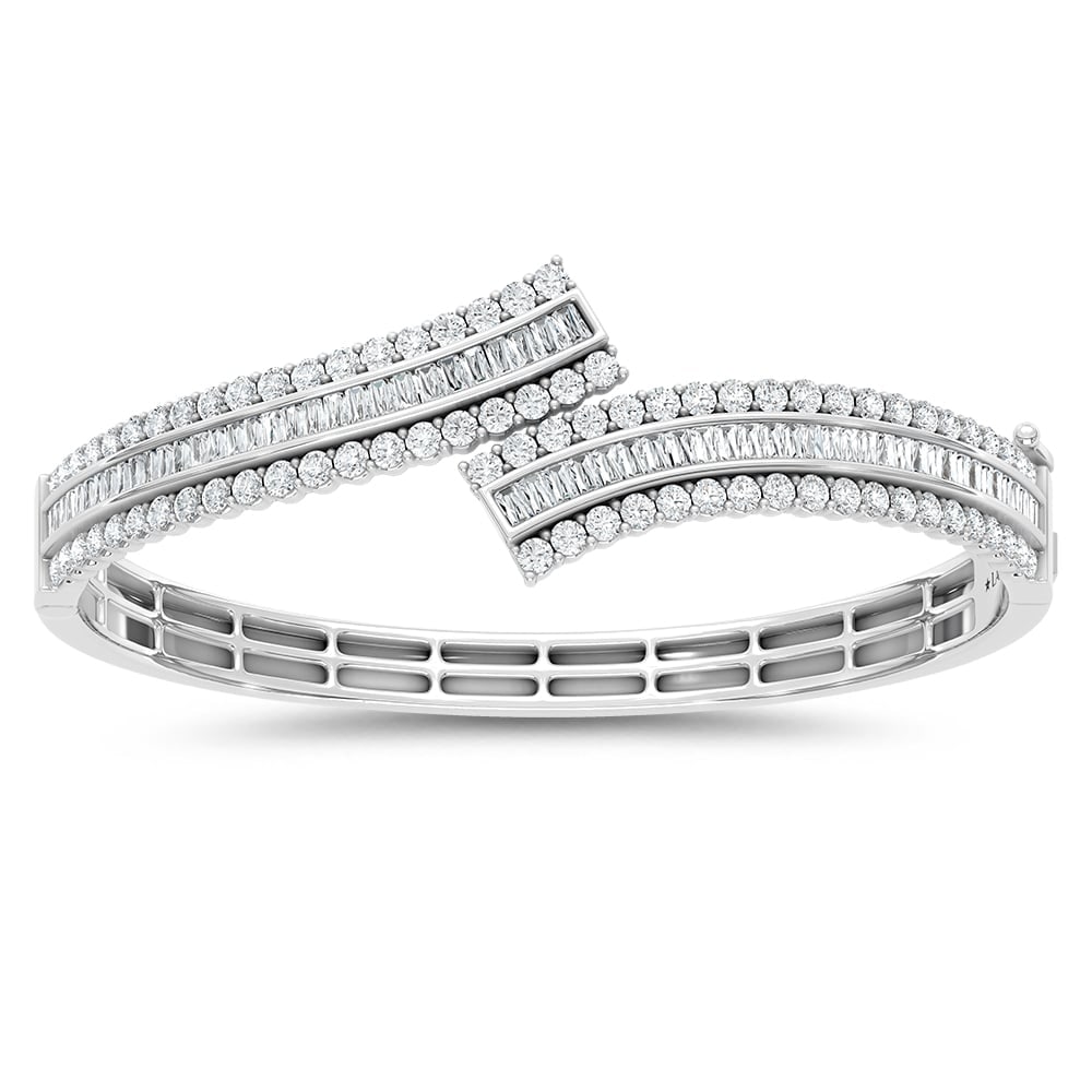 14K White Gold Lab Grown Diamond 4 1/2 Ct.Tw. Round and Tapper Fancy Bangles: 14K White Gold Lab Grown Diamond 4 1/2 Ct.Tw. Round and Tapper Fancy Bangles Elevate your jewelry collection with these stunning 14K white gold bangles, featuring a total of 4 1/2 carats of lab-grown 